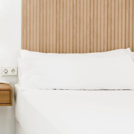 Catalina Suites Apartments Downtown Valencia Eksteriør billede